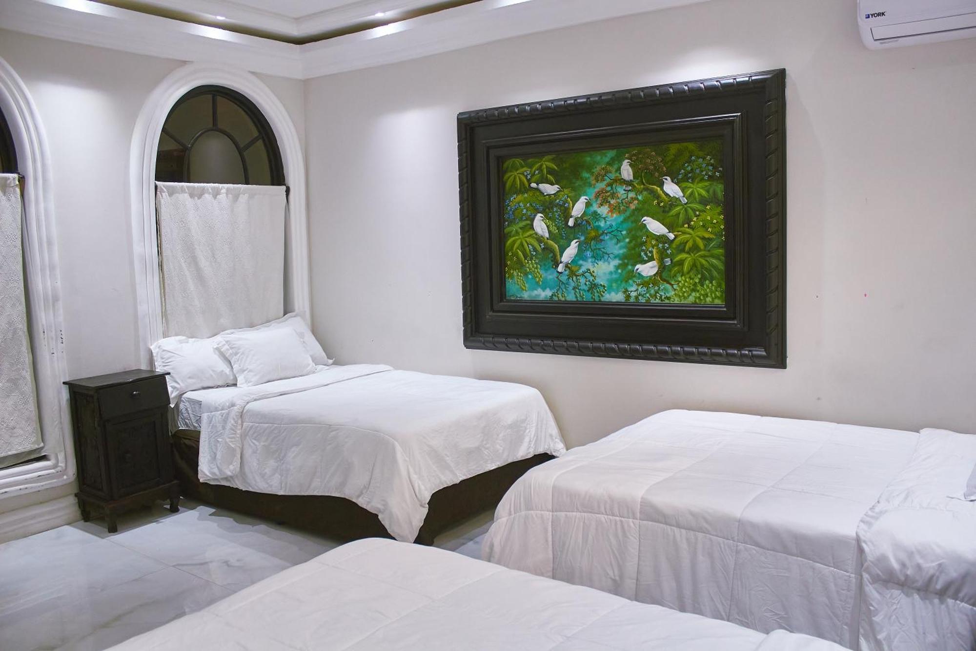 Hotel Villa Antigua Сан Салвадор Екстериор снимка